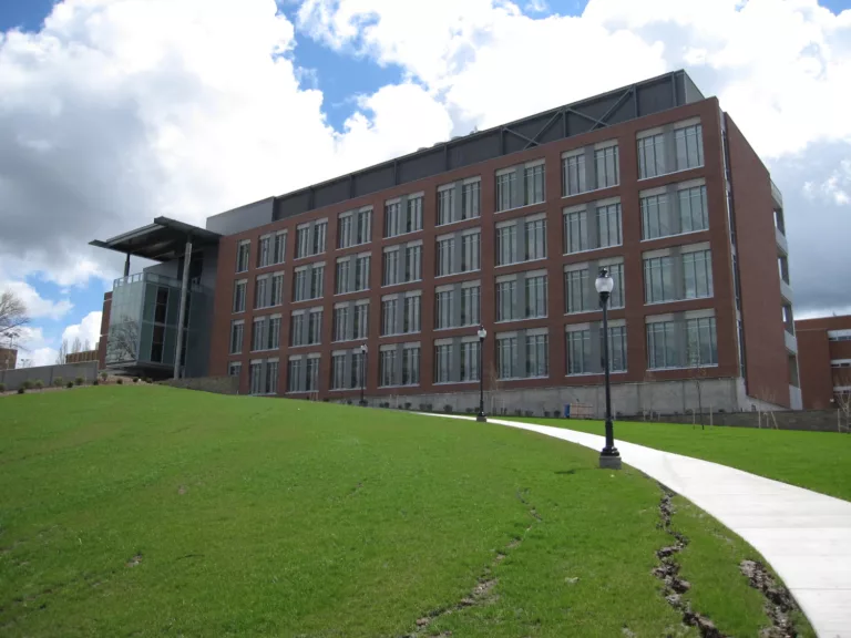 Washington State University Biotechnology and Life Sciences Facility