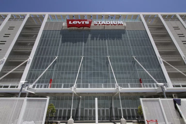 Levis Stadium _MKA_MD_ exterior looking up to name.jpg