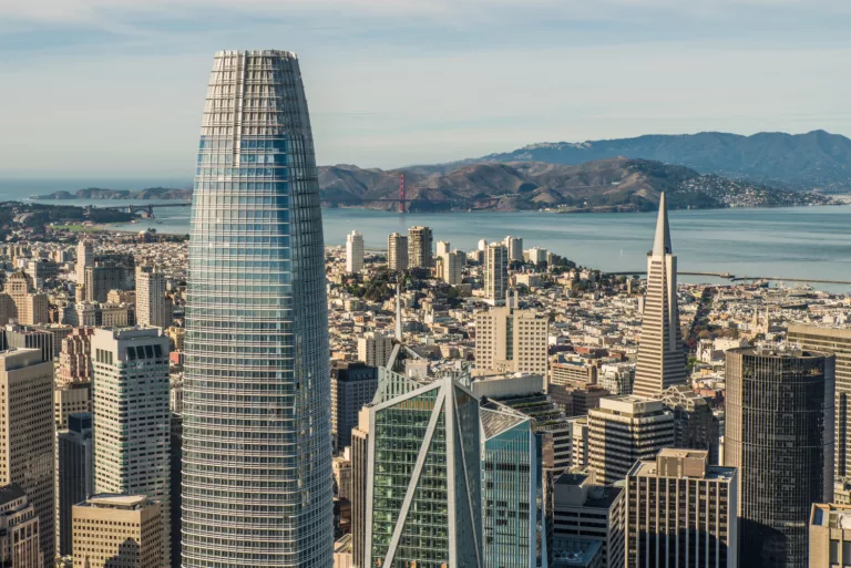 Salesforce Tower