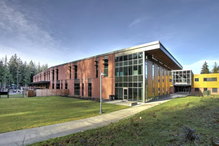 Image of Peninsula College Allied Health and Early Childhood Education Building