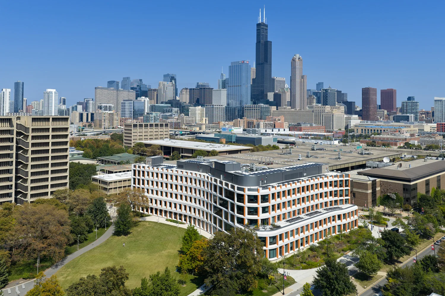 University of Illinois at Chicago (UIC) Computer Design Research and Learning Center Design Development